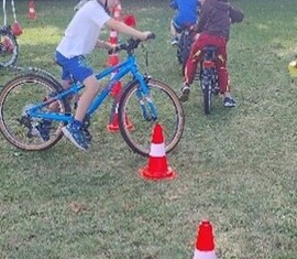 Im Fahrradparcours lernten alle den sicheren Umgang mit ihrem Fahrrad