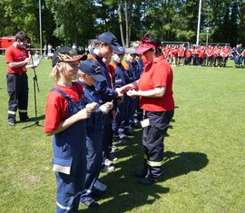 Übergabe der Jugendflammen