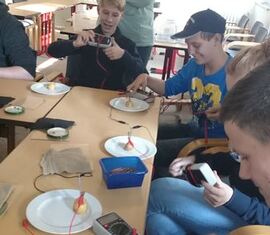 ... das werden wir gleich erfahren.