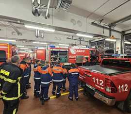 Die Einsatztechnik der Wachmannschaft in der Fahrzeughalle