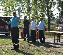 Eröffnung der Pflegeaktion am Feuerwehr Ehrenhain