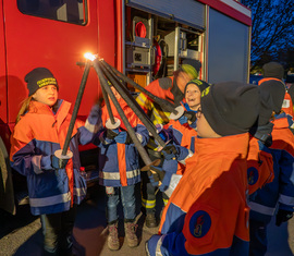 Weihnachten im Schukarton bei der Jugendfeuerwehr Krieschow